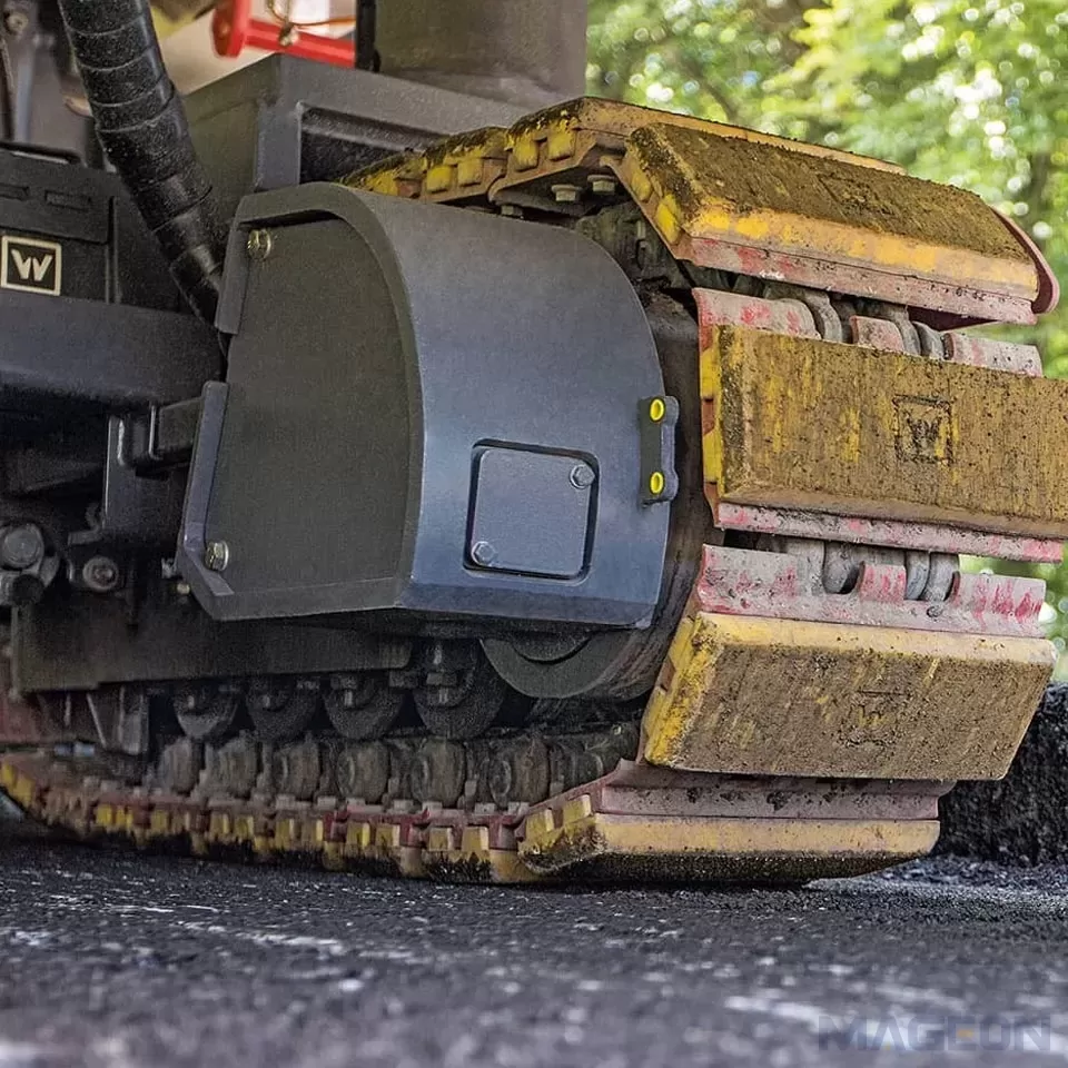 Steel vs Rubber Crawler Undercarriage: How to Guide Your Customers t