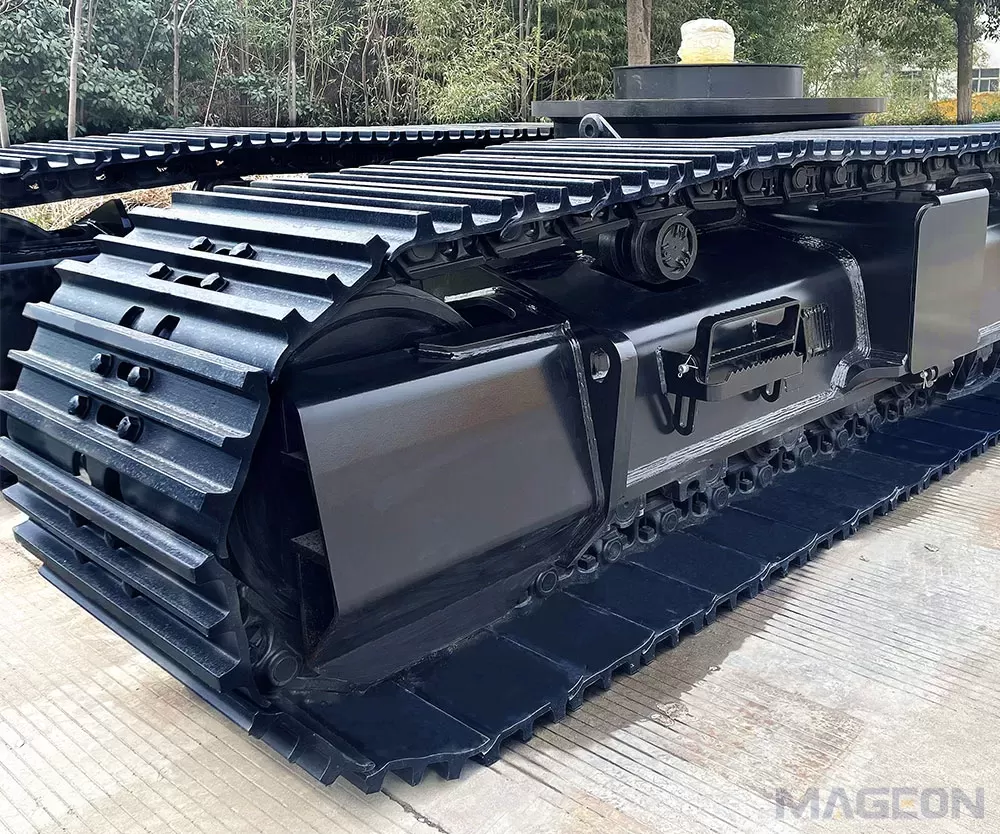 We are MAGEON, a Chinese manufacturer of steel tracked vehic