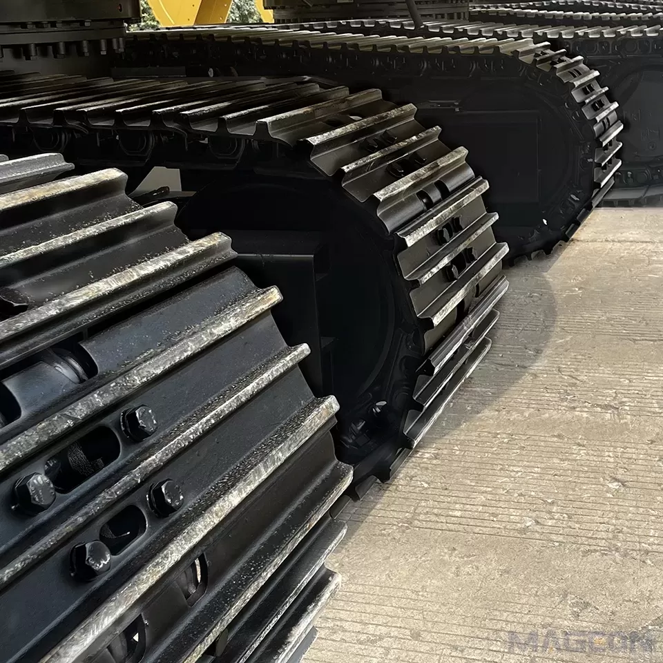 How about MAGEONs customized steel track chassis manufacturer and heavy-duty chassis solution?(Image3) How about MAGEONs customized steel track chassis manufacturer and heavy-duty chassis solution?(Image3)