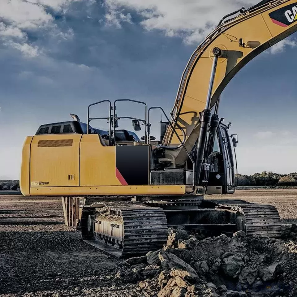What are the structures and operating mechanisms of the excavator ch